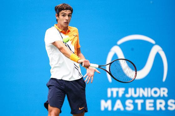 野球场如何成为焦点？